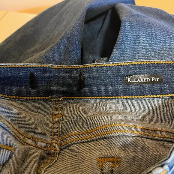 Judy Blue Jeans Women’s Sz 32x27 Relaxed Fit Stretch Denim Blue Distressed - Picture 3 of 6